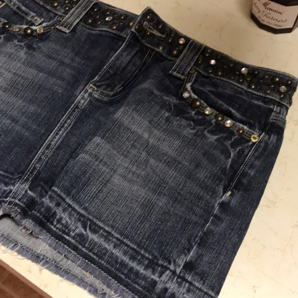 Miss me denim skirt size medium - Picture 2 of 6